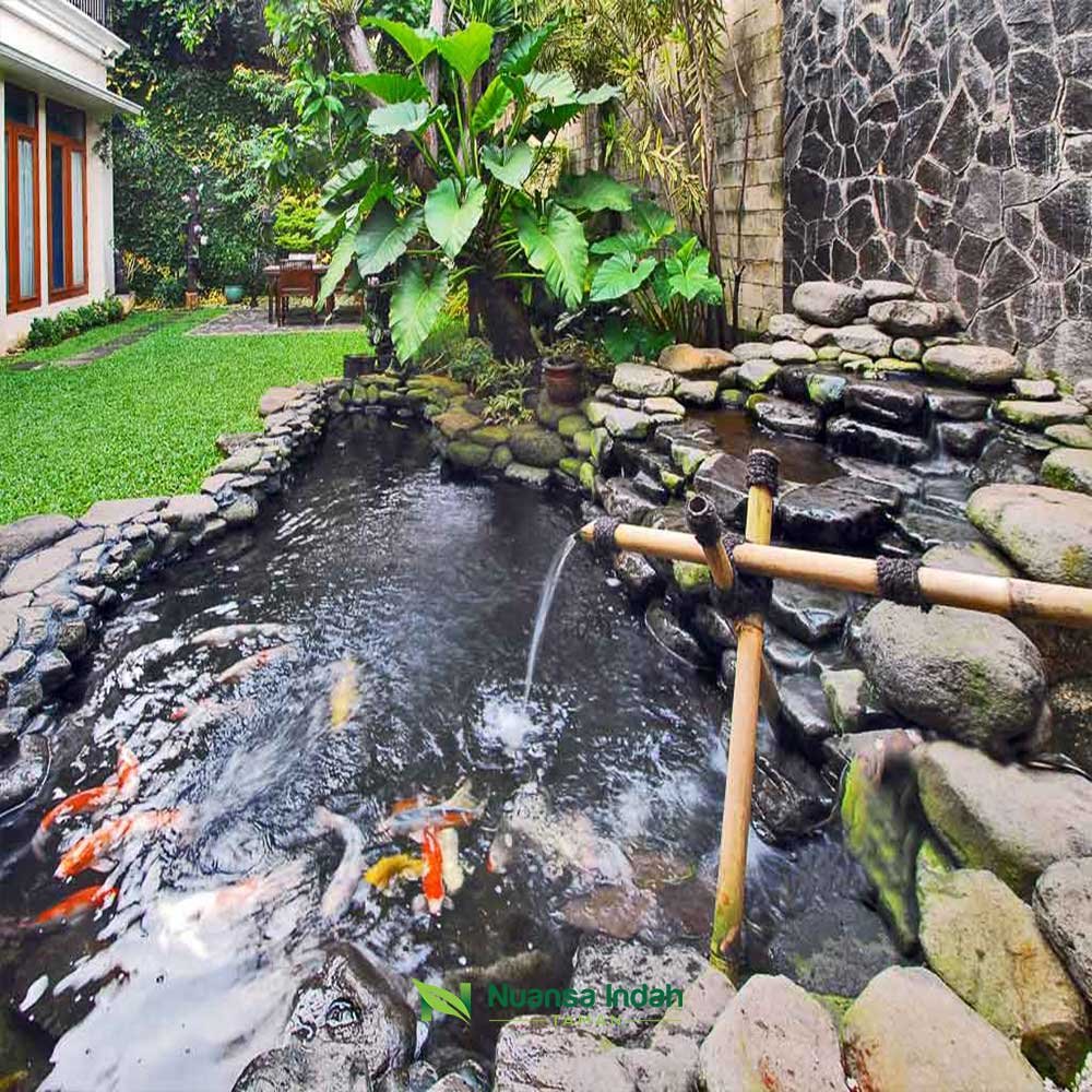 Jasa Pembuatan Kolam Batu Bulat